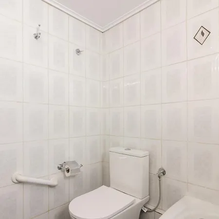 Apartment Amazing 2 Bedroom House *
