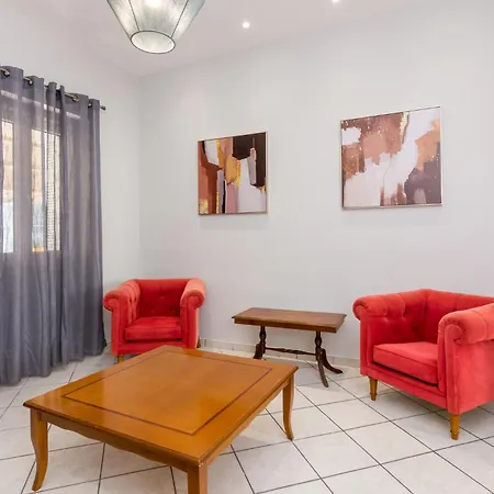 Amazing 2 Bedroom House *